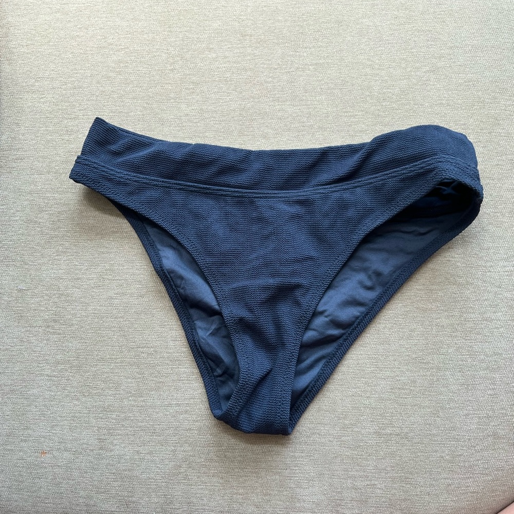 Medium rip curl swim bottoms